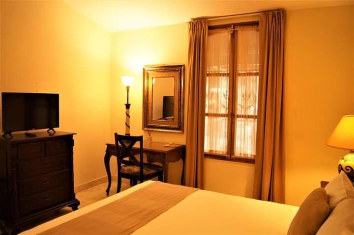 Los Altos Apartments & Studios Managua Eksteriør billede