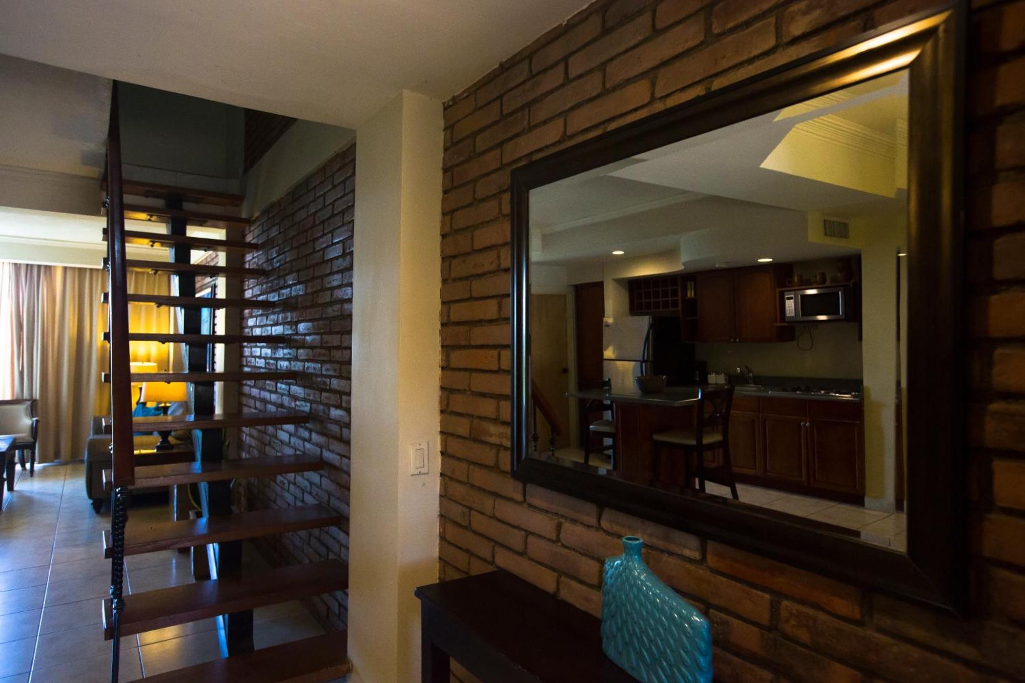 Los Altos Apartments & Studios Managua Eksteriør billede