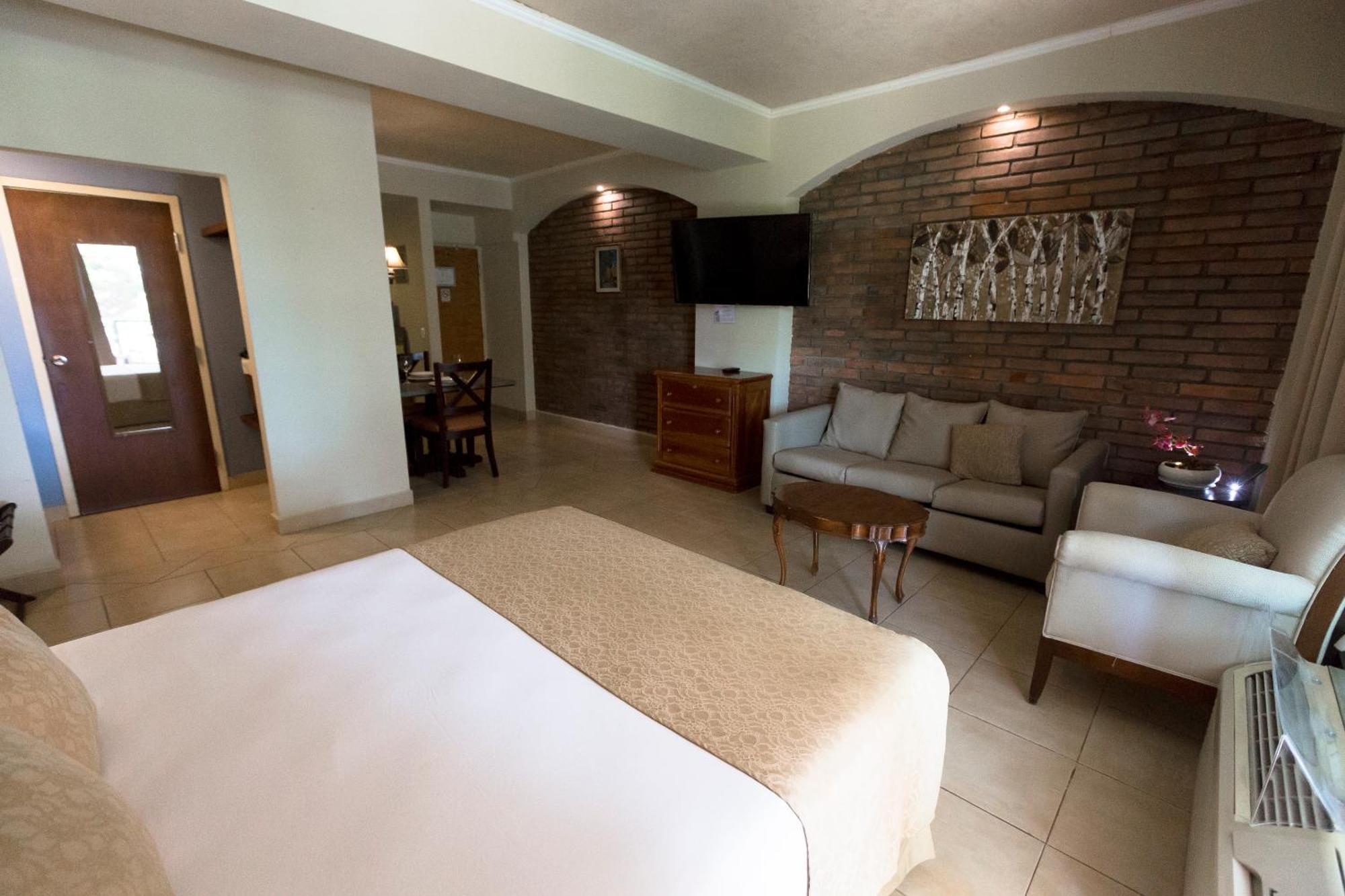 Los Altos Apartments & Studios Managua Eksteriør billede