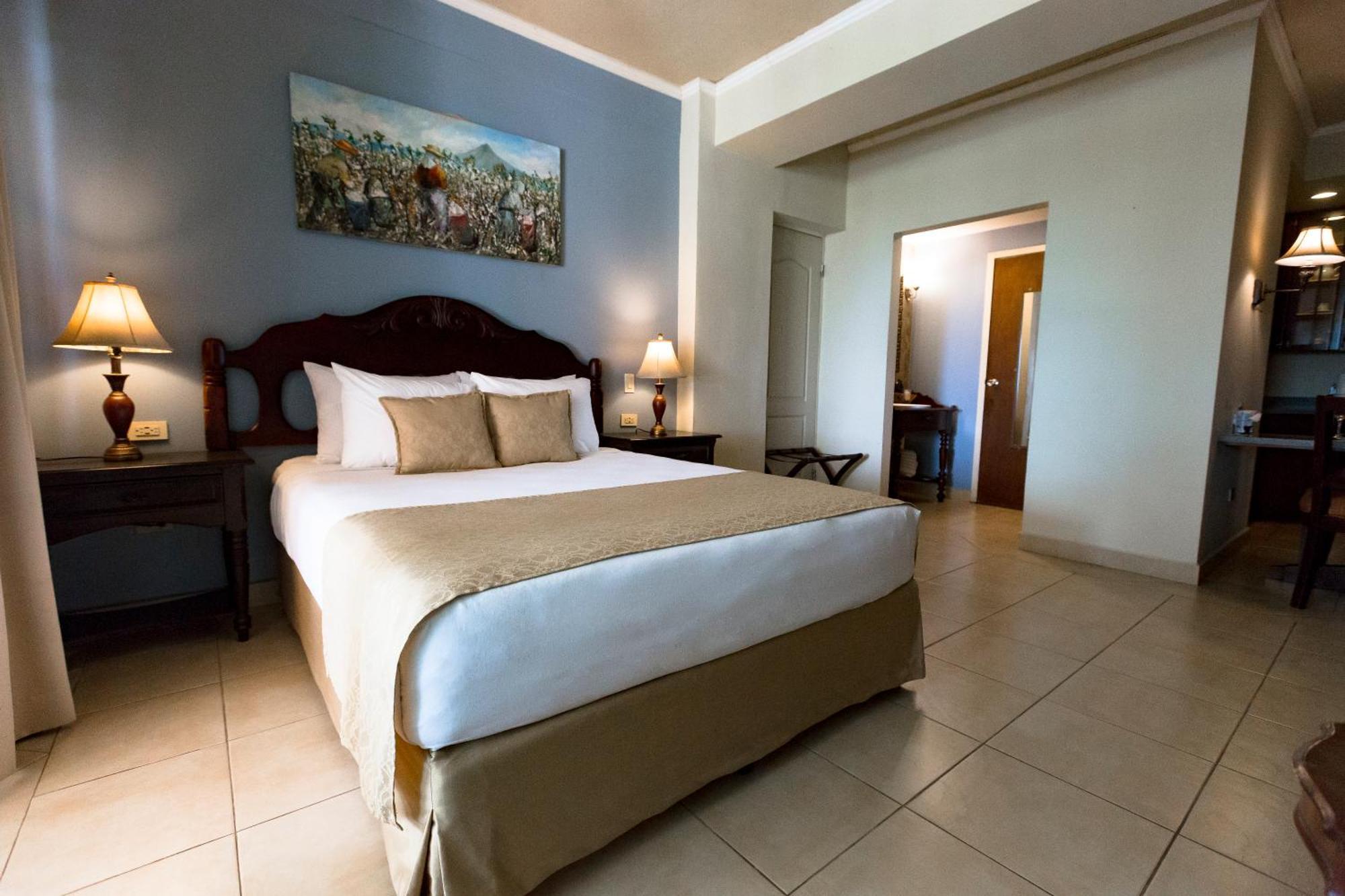 Los Altos Apartments & Studios Managua Eksteriør billede