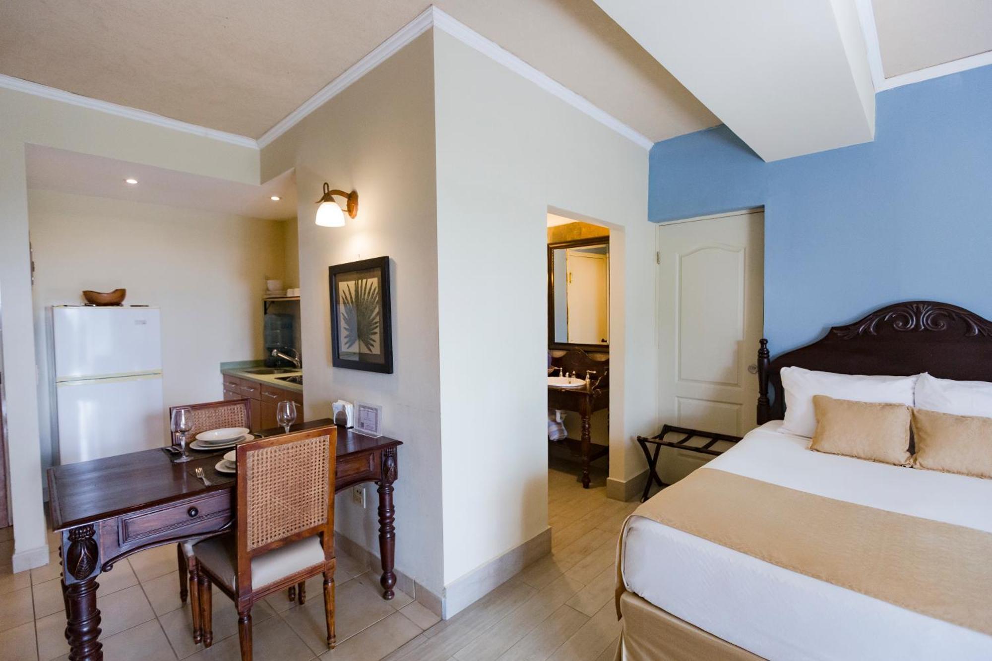Los Altos Apartments & Studios Managua Eksteriør billede