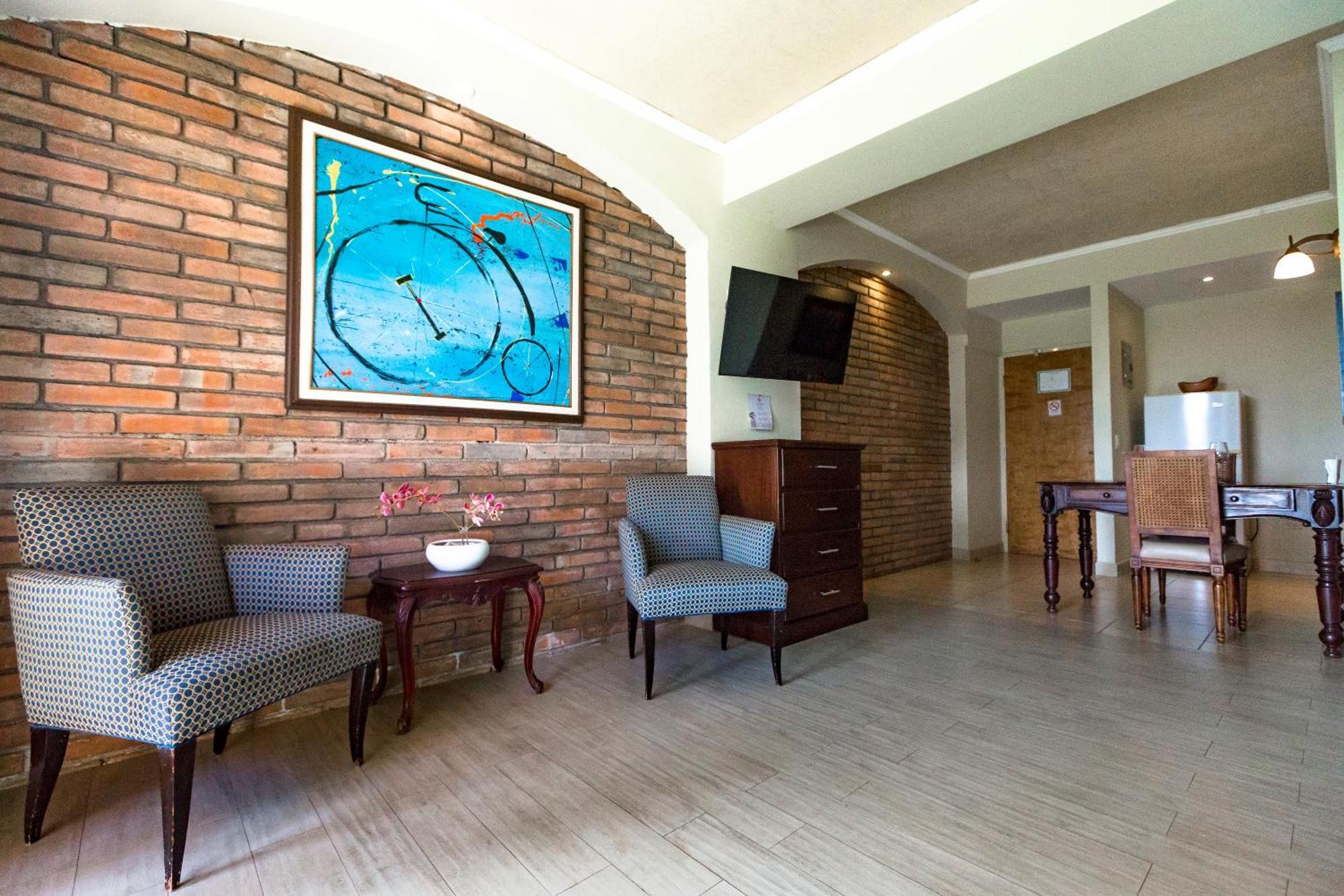 Los Altos Apartments & Studios Managua Eksteriør billede